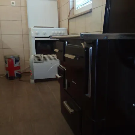 بيت للعطل Nikola House بودغوريتْسا
